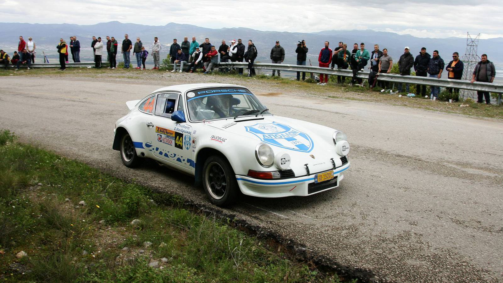 Λευτέρης Μανδρούκας-Νίκος Τσάδαρης (Porsche 911 RSR, 3-D4) - Νικητές Ιστορικών